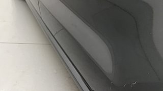 Used 2018 Volkswagen Ameo [2016-2020] Highline1.2L Plus (P) Petrol Manual dents MINOR SCRATCH
