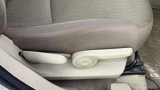 Used 2017 maruti-suzuki Ciaz Delta Petrol AT Petrol Automatic top_features Driver height adjustable seat