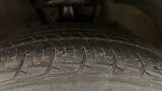 Used 2018 Volkswagen Ameo [2016-2020] Highline1.2L Plus (P) Petrol Manual tyres LEFT FRONT TYRE TREAD VIEW