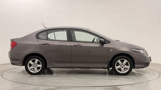 Used 2013 Honda City [2011-2014] 1.5 S MT Petrol Manual exterior RIGHT SIDE VIEW