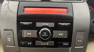 Used 2013 Honda City [2011-2014] 1.5 S MT Petrol Manual top_features Integrated (in-dash) music system