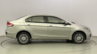 Used 2017 maruti-suzuki Ciaz Delta Petrol AT Petrol Automatic exterior RIGHT SIDE VIEW