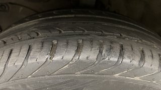 Used 2013 Honda City [2011-2014] 1.5 S MT Petrol Manual tyres LEFT FRONT TYRE TREAD VIEW