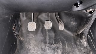Used 2021 renault Kwid 1.0 RXT Opt Petrol Manual interior PEDALS VIEW