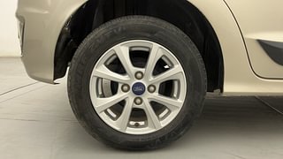 Used 2019 Ford Figo [2019-2021] Titanium Diesel Diesel Manual tyres RIGHT REAR TYRE RIM VIEW