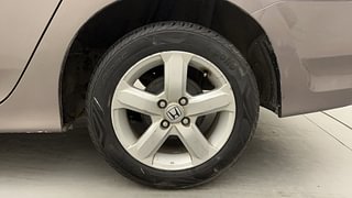 Used 2013 Honda City [2011-2014] 1.5 S MT Petrol Manual tyres LEFT REAR TYRE RIM VIEW