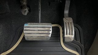 Used 2017 Mahindra XUV500 [2015-2018] W10 AT Diesel Automatic interior PEDALS VIEW