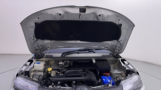 Used 2021 renault Kwid 1.0 RXT Opt Petrol Manual engine ENGINE & BONNET OPEN FRONT VIEW