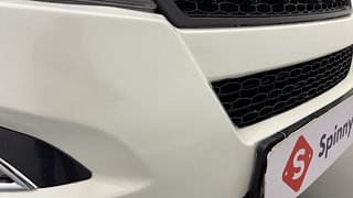 Used 2017 Mahindra XUV500 [2015-2018] W10 AT Diesel Automatic dents MINOR SCRATCH