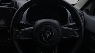 Used 2021 renault Kwid 1.0 RXT Opt Petrol Manual top_features Airbags