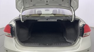 Used 2017 maruti-suzuki Ciaz Delta Petrol AT Petrol Automatic interior DICKY INSIDE VIEW