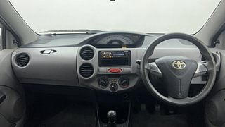 Used 2011 Toyota Etios Liva [2010-2017] G Petrol Manual interior DASHBOARD VIEW