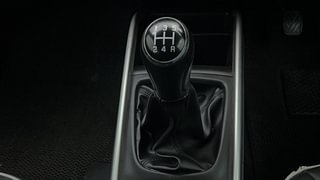 Used 2018 Maruti Suzuki Baleno [2015-2019] Zeta Petrol Petrol Manual interior GEAR  KNOB VIEW
