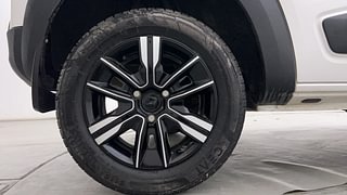 Used 2023 Renault Kwid CLIMBER 1.0 AMT Dual Tone Petrol Automatic tyres RIGHT REAR TYRE RIM VIEW