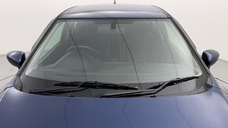 Used 2018 Maruti Suzuki Baleno [2015-2019] Zeta Petrol Petrol Manual exterior FRONT WINDSHIELD VIEW