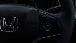 Used 2016 Honda City [2014-2017] V Petrol Manual top_features Cruise control