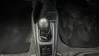 Used 2017 Maruti Suzuki Alto 800 [2016-2019] VXi CNG (Outside Fitted) Petrol+cng Manual interior GEAR  KNOB VIEW