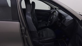 Used 2016 Renault Kwid [2015-2019] RXT Petrol Manual interior RIGHT SIDE FRONT DOOR CABIN VIEW