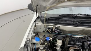 Used 2017 Maruti Suzuki Alto 800 [2016-2019] VXi CNG (Outside Fitted) Petrol+cng Manual engine ENGINE RIGHT SIDE HINGE & APRON VIEW