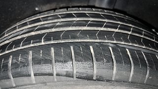 Used 2018 Maruti Suzuki Baleno [2015-2019] Zeta Petrol Petrol Manual tyres LEFT REAR TYRE TREAD VIEW