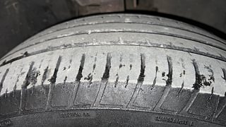 Used 2021 Tata Harrier XZA Diesel Automatic tyres RIGHT FRONT TYRE TREAD VIEW