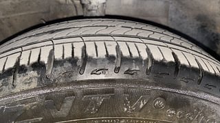 Used 2022 Hyundai Grand i10 Nios Sportz 1.0 Turbo GDI Petrol Manual tyres RIGHT FRONT TYRE TREAD VIEW