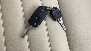 Used 2013 Volkswagen Polo [2010-2014] Comfortline 1.2 (D) Diesel Manual extra CAR KEY VIEW