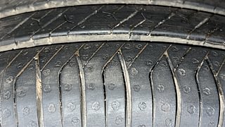 Used 2017 Maruti Suzuki Alto K10 [2014-2019] VXi Petrol Manual tyres RIGHT FRONT TYRE TREAD VIEW