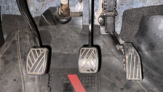 Used 2021 Maruti Suzuki Swift [2017-2021] VXi Petrol Manual interior PEDALS VIEW