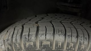 Used 2014 Maruti Suzuki Alto 800 [2012-2016] Lxi Petrol Manual tyres LEFT FRONT TYRE TREAD VIEW