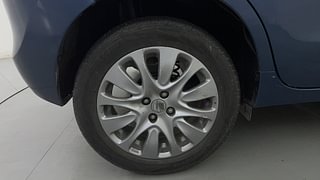 Used 2017 Maruti Suzuki Baleno [2015-2019] Zeta AT Petrol Petrol Automatic tyres RIGHT REAR TYRE RIM VIEW