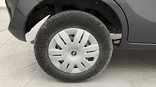 Used 2014 Maruti Suzuki Alto 800 [2012-2016] Lxi Petrol Manual tyres RIGHT REAR TYRE RIM VIEW
