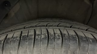 Used 2014 Hyundai i20 [2012-2014] Asta 1.4 CRDI Diesel Manual tyres RIGHT REAR TYRE TREAD VIEW