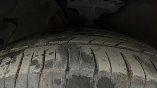 Used 2014 Hyundai i20 [2012-2014] Asta 1.4 CRDI Diesel Manual tyres LEFT FRONT TYRE TREAD VIEW