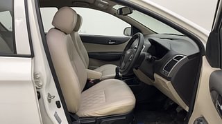 Used 2014 Hyundai i20 [2012-2014] Asta 1.4 CRDI Diesel Manual interior RIGHT SIDE FRONT DOOR CABIN VIEW