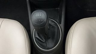 Used 2014 Hyundai i20 [2012-2014] Asta 1.4 CRDI Diesel Manual interior GEAR  KNOB VIEW