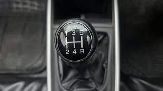 Used 2018 Maruti Suzuki Baleno [2015-2019] Delta Petrol Petrol Manual interior GEAR  KNOB VIEW