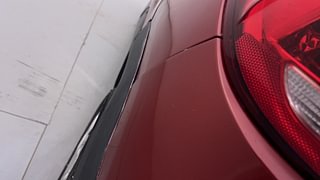 Used 2016 Renault Kwid [2015-2019] RXT Petrol Manual dents MINOR SCRATCH