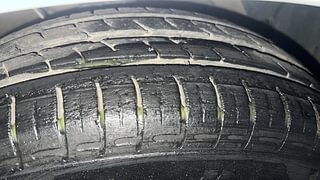Used 2021 Hyundai Grand i10 Nios Sportz 1.2 Kappa VTVT Petrol Manual tyres RIGHT FRONT TYRE TREAD VIEW
