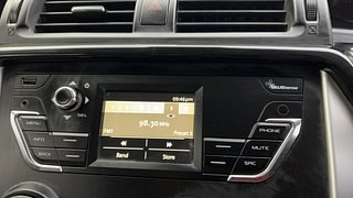 Used 2017 Mahindra KUV100 [2015-2017] K6 6 STR Petrol Manual top_features Integrated (in-dash) music system