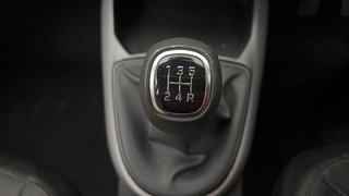 Used 2021 Hyundai Grand i10 Nios Sportz 1.2 Kappa VTVT Petrol Manual interior GEAR  KNOB VIEW