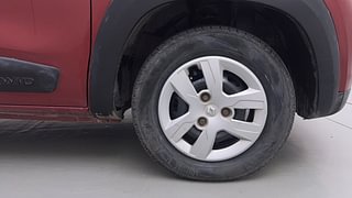 Used 2016 Renault Kwid [2015-2019] RXT Petrol Manual tyres RIGHT FRONT TYRE RIM VIEW