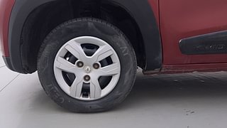 Used 2016 Renault Kwid [2015-2019] RXT Petrol Manual tyres LEFT FRONT TYRE RIM VIEW