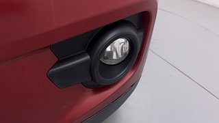 Used 2016 Renault Kwid [2015-2019] RXT Petrol Manual top_features Fog lamps