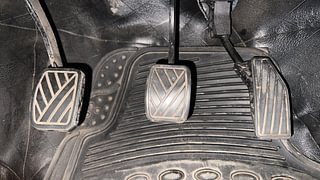 Used 2018 Maruti Suzuki Baleno [2015-2019] Delta Petrol Petrol Manual interior PEDALS VIEW
