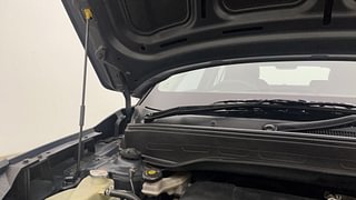 Used 2019 Hyundai Venue [2019-2022] SX Plus 1.0 Turbo DCT Petrol Automatic engine ENGINE RIGHT SIDE HINGE & APRON VIEW