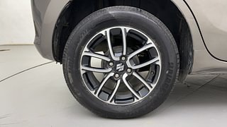 Used 2018 Maruti Suzuki Swift [2017-2020] ZDi Plus Diesel Manual tyres RIGHT REAR TYRE RIM VIEW