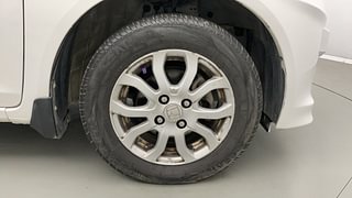 Used 2014 Honda Amaze [2013-2016] 1.2 VX i-VTEC Petrol Manual tyres RIGHT FRONT TYRE RIM VIEW
