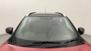 Used 2021 Nissan Magnite XV Turbo Dual Tone Petrol Manual exterior FRONT WINDSHIELD VIEW