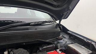 Used 2019 Hyundai Venue [2019-2022] SX Plus 1.0 Turbo DCT Petrol Automatic engine ENGINE LEFT SIDE HINGE & APRON VIEW